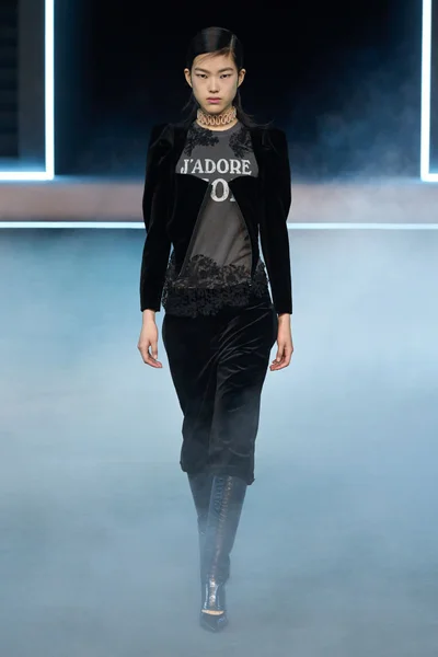 Look 79